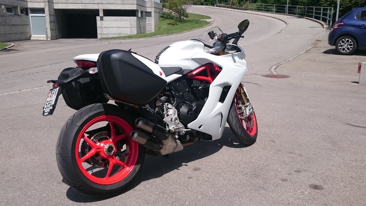 Ducati 937 SuperSport S ABS