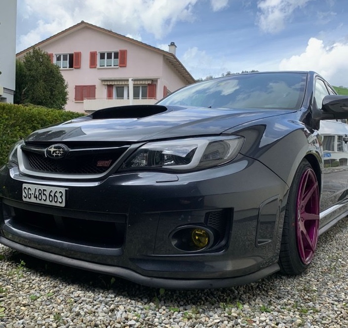 Subaru WRX STI 2.5 T Luxury