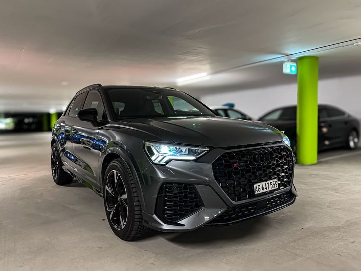 Audi RS Q3 2.5 TFSI quattro S-Tronic