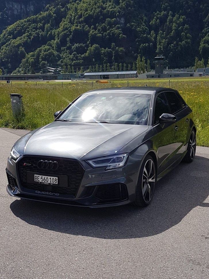 Audi RS3 Sportback 2.5 T FSI quattro S-Tronic