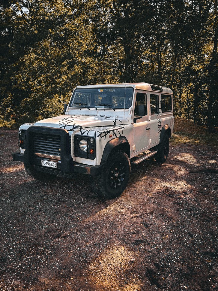 Land Rover Defender 110 2.4 Tdi SW