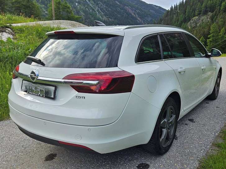 Opel Insignia Sports Tourer 1.6 CDTi 136