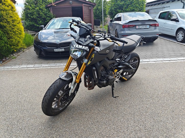 YAMAHA MT-09 ABS Sport Tracker