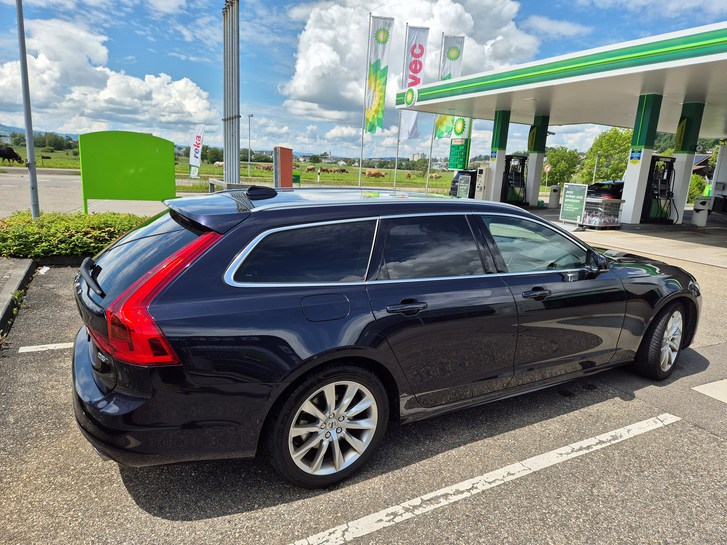 Volvo V90 2.0 D5 Momentum AWD