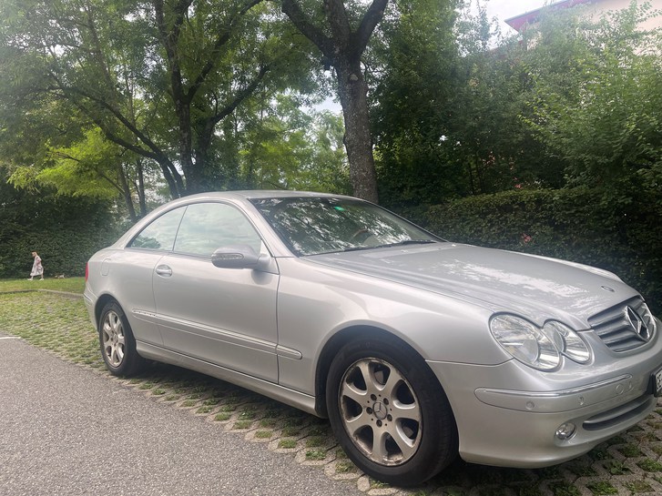 Mercedes-Benz CLK-Klasse C209 Coupé CLK 240 V6