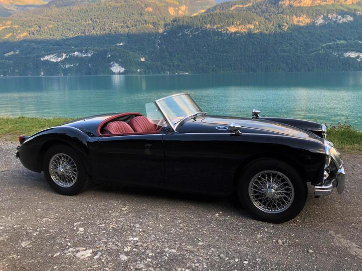 MG MGA