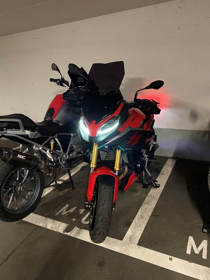 BMW F 900 XR A2 ABS