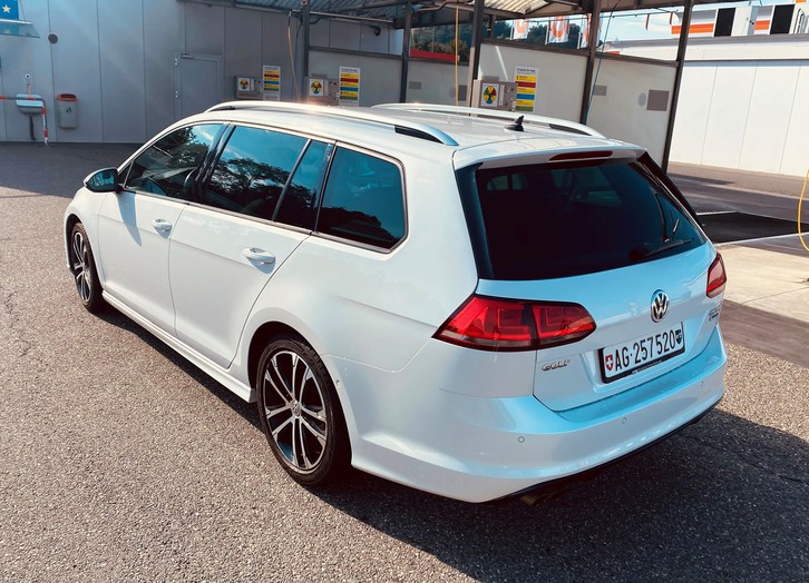 VW Golf VII Variant 2.0 TDI Allstar R-Line