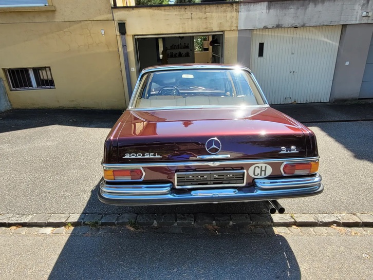 MERCEDES-BENZ 300 SEL 3.5