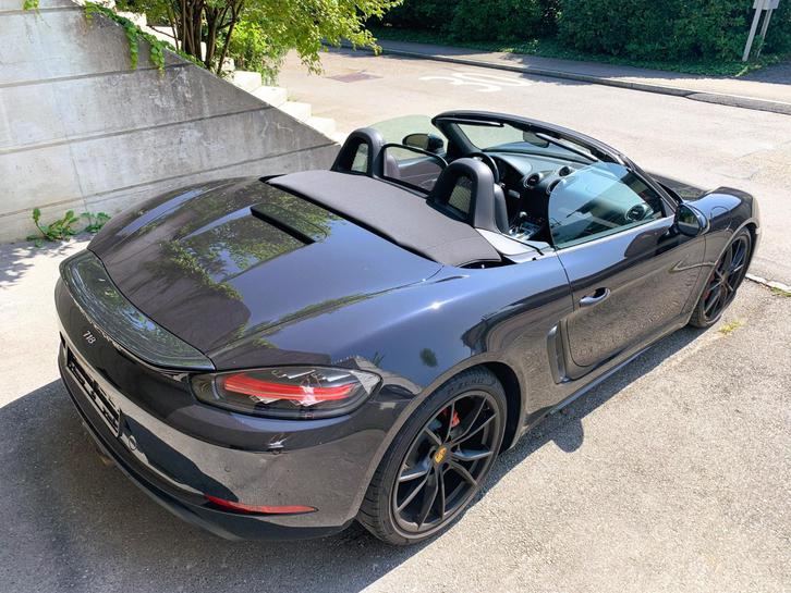 Porsche 718 Boxster 2.5 S PDK