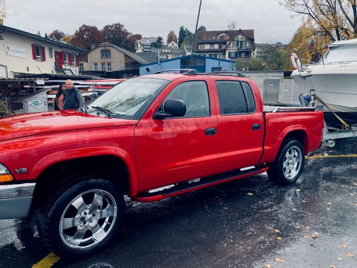 DODGE RAM 1500   4.7l  V8  Quad Cab