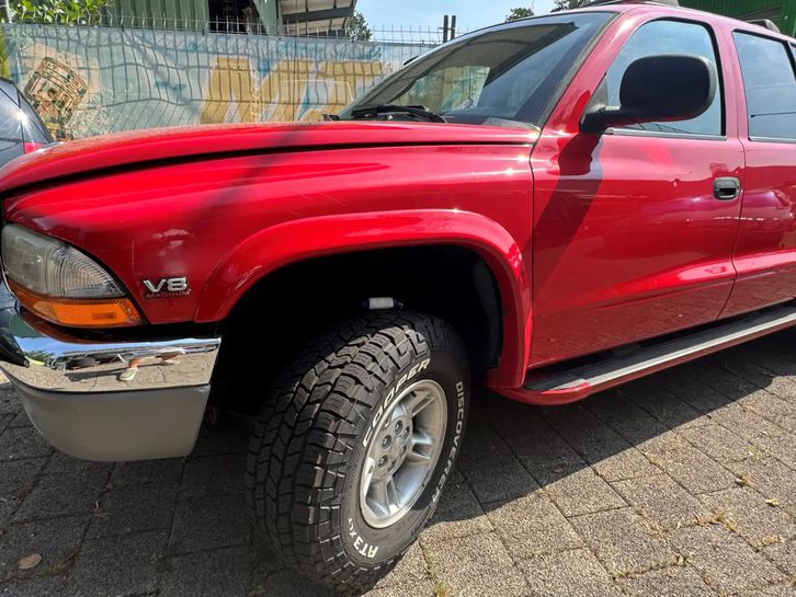 DODGE RAM 1500   4.7l  V8  Quad Cab