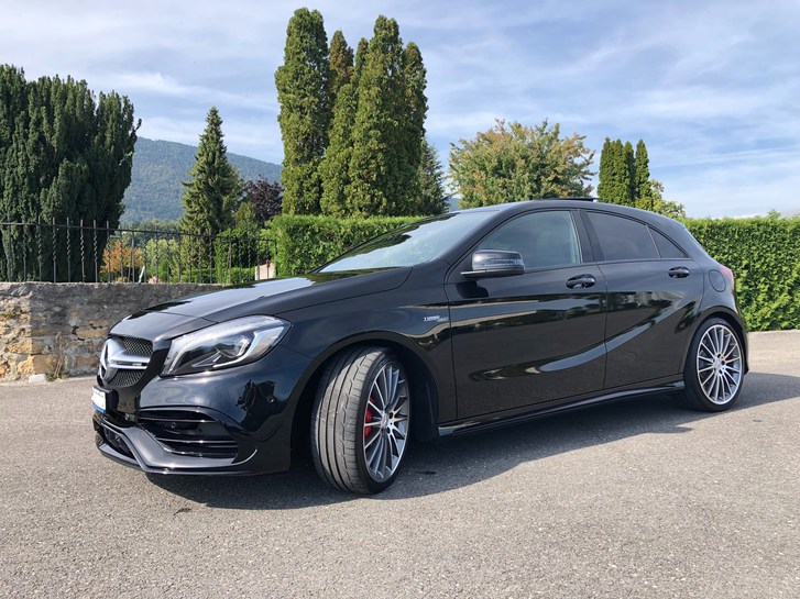 Mercedes-Benz A-Klasse W176 A 45 AMG 4m