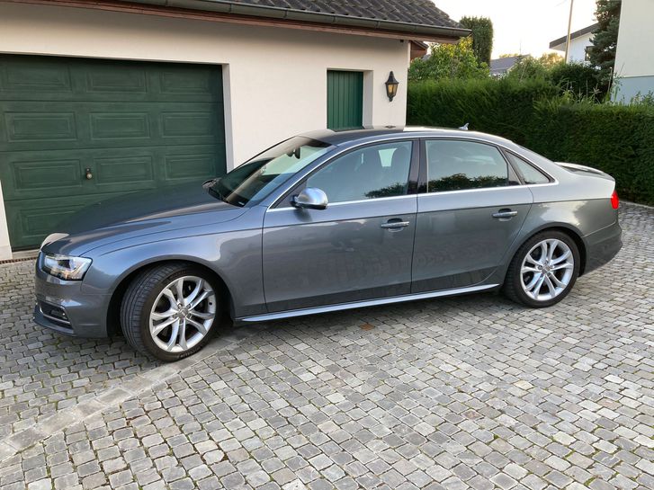 Audi S4 3.0 V6 TFSI quattro S-Tronic