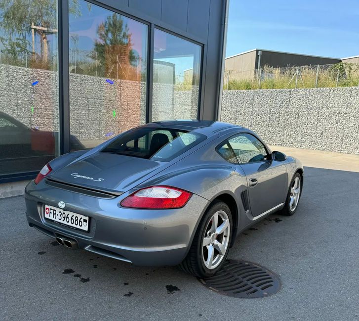 Porsche Cayman 3.4 295 S