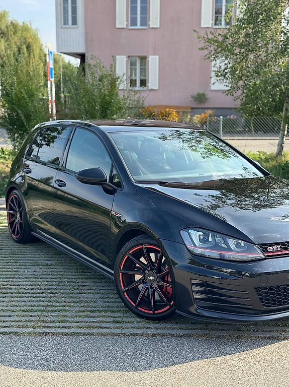 VW Golf VII 2.0 TSI GTI Performance