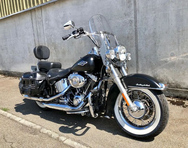 HARLEY-DAVIDSON FLSTC Softail Heritage Classic ABS