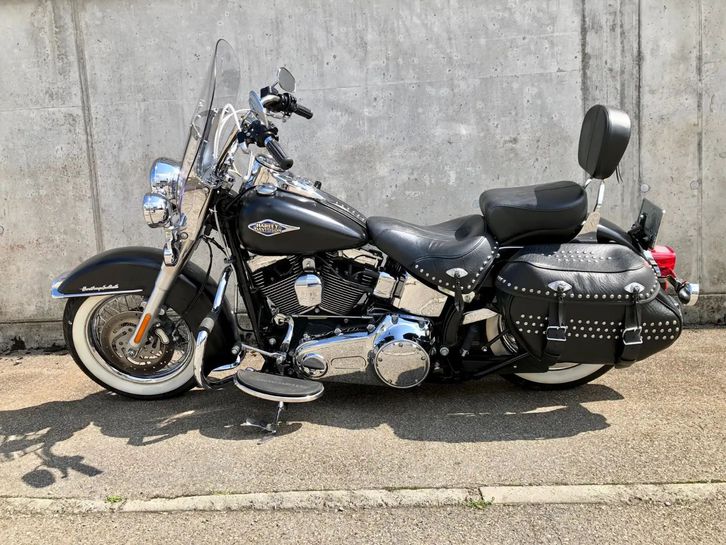 HARLEY-DAVIDSON FLSTC Softail Heritage Classic ABS