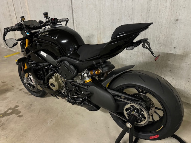 DUCATI Streetfighter  V4S