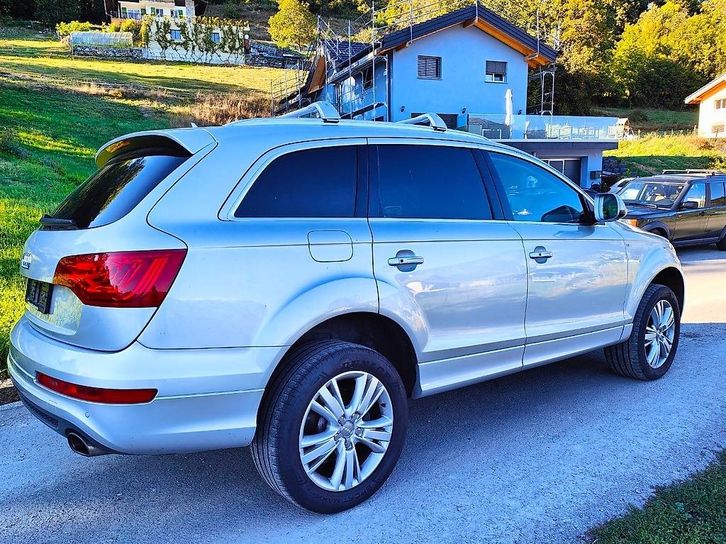 Audi Q7 3.0 V6 TDI quattro T-Tronic