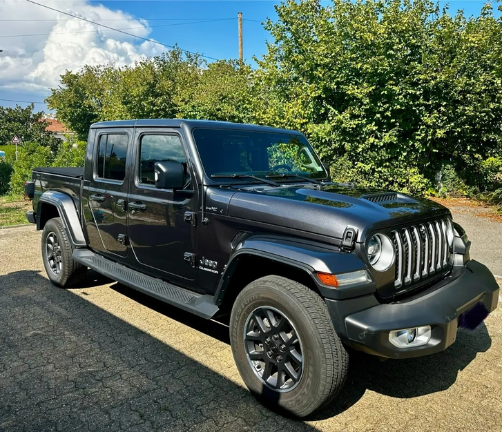 Jeep Gladiator 3.0 D MultiJet Launch Edition