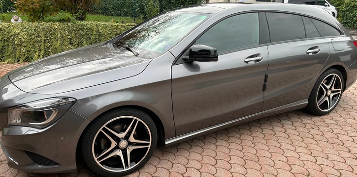 Mercedes-Benz CLA-Klasse X117 Shooting Brake CLA 200