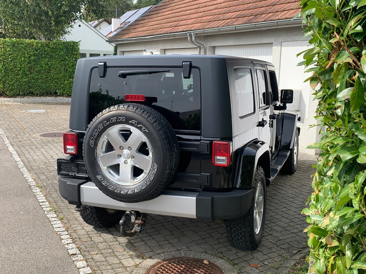 Jeep Wrangler 3.8 V6 Sahara Unlimited