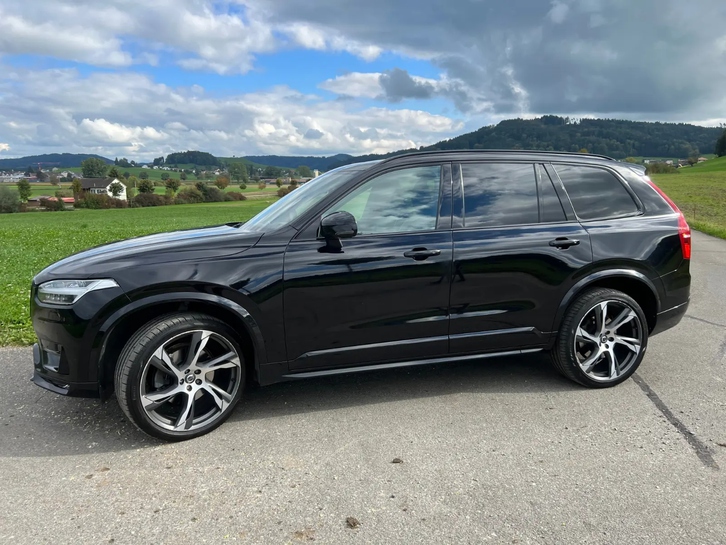 Volvo XC90 2.0 B5 MH R-Design 7P. AWD