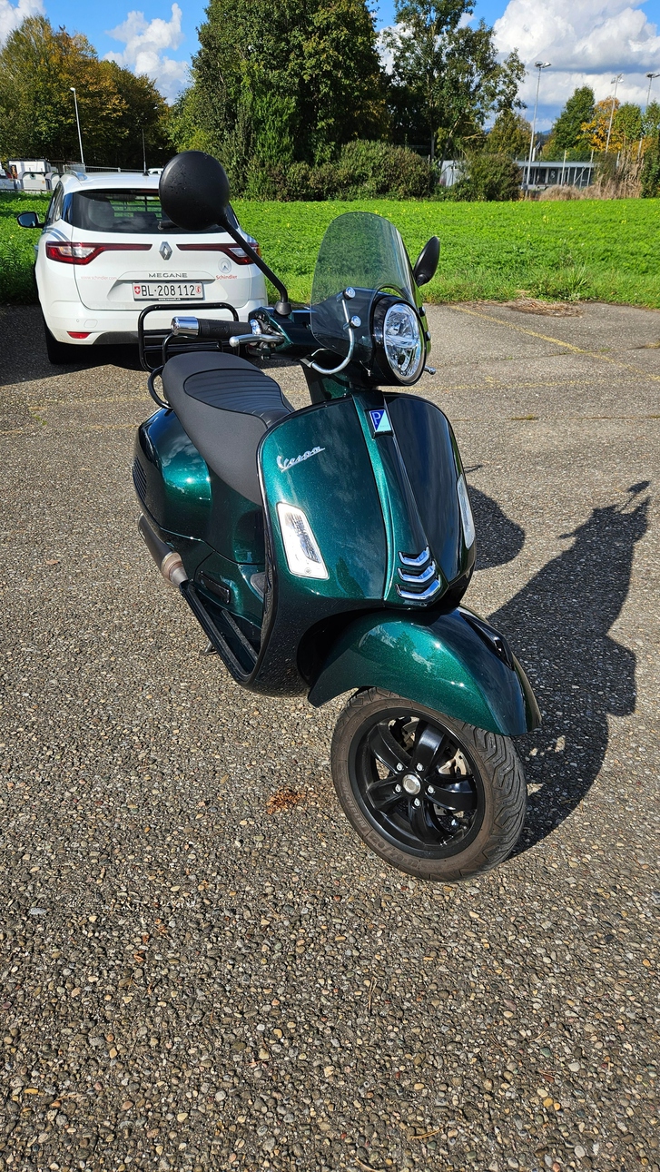 PIAGGIO Vespa GTS 300 HPE ABS/ASR