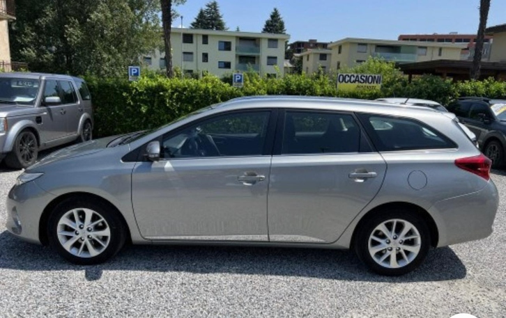 Toyota Auris Touring Sports 1.6 VMa Luna MultiDrive