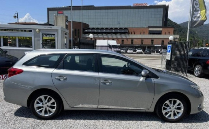 Toyota Auris Touring Sports 1.6 VMa Luna MultiDrive