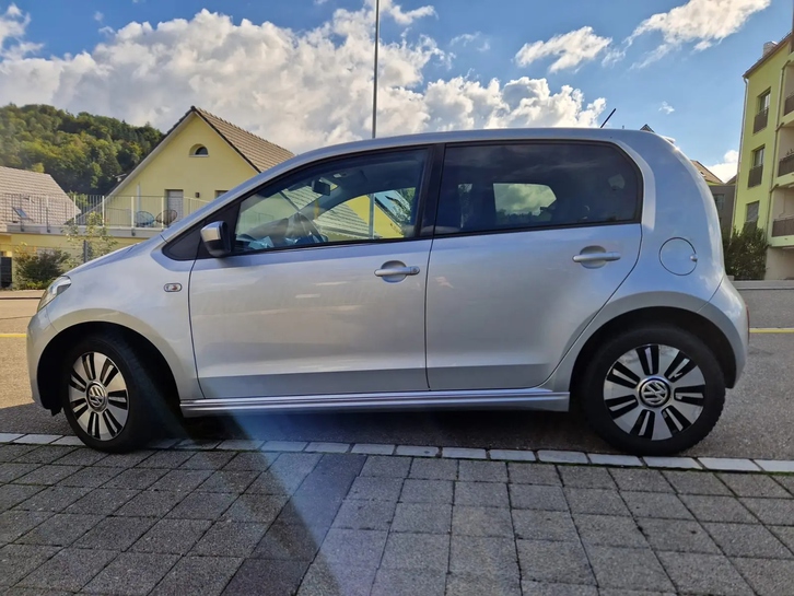 VW Up e