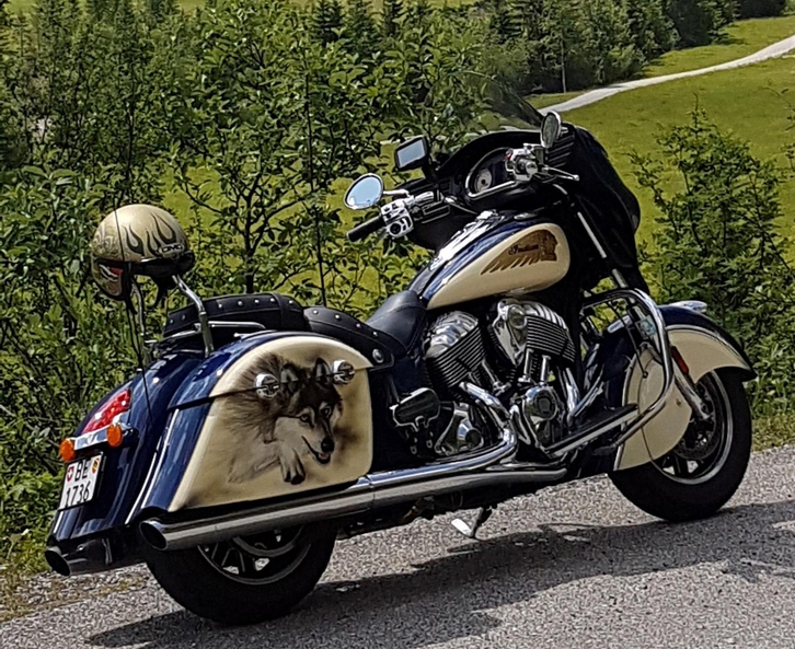 INDIAN Chieftain