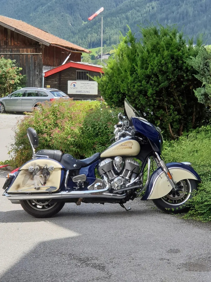 INDIAN Chieftain