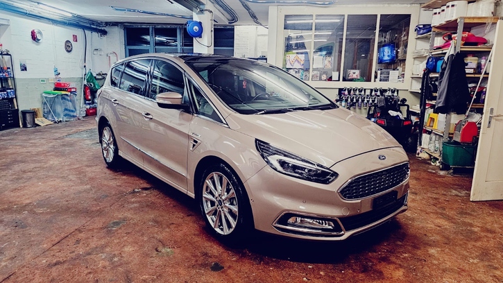 Ford S-Max 2.0 TDCi 240 Vignale