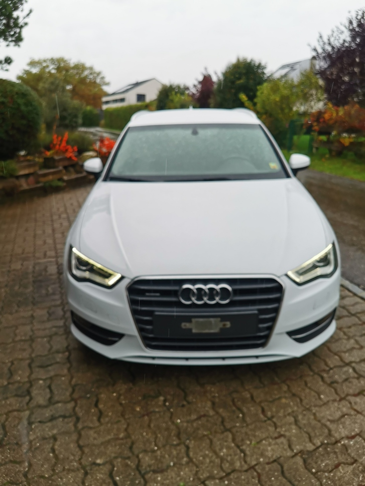 Audi A3 Sportback 1.8 T FSI Attraction qu. S-Tr.