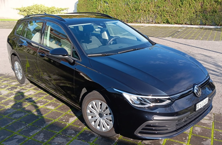 VW Golf VIII Variant 1.0 TSI Value