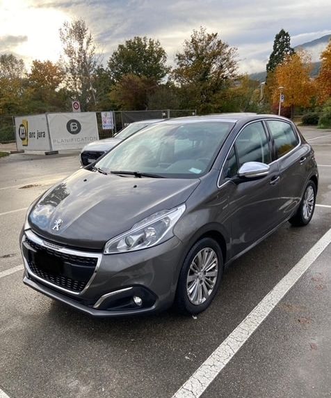 Peugeot 208 1.2 PureTech Allure S/S