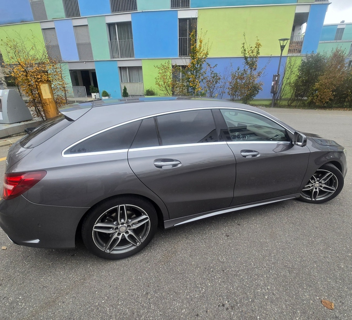 Mercedes-Benz CLA-Klasse X117 Shooting Brake CLA 200 d Swiss Star 4m