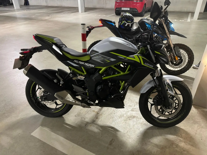 KAWASAKI Z 125