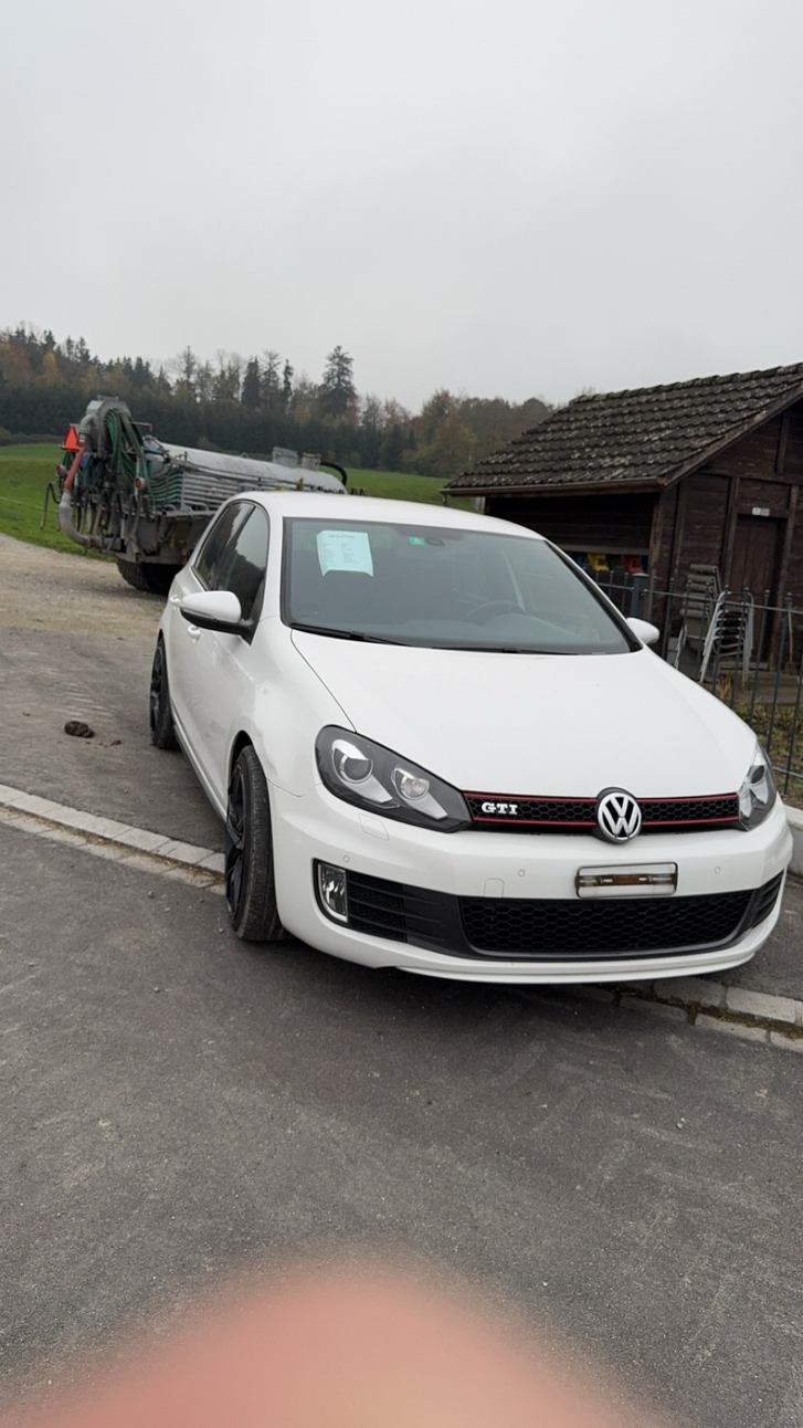 VW Golf VI 2.0 TSI GTI