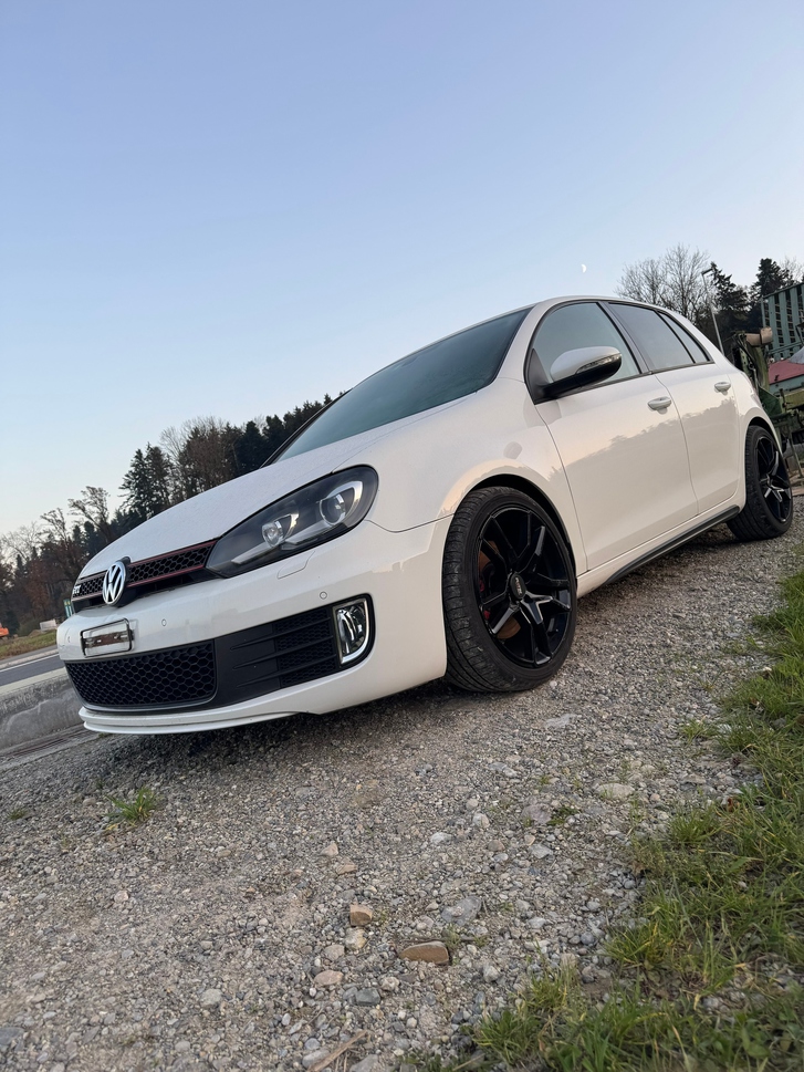 VW Golf VI 2.0 TSI GTI