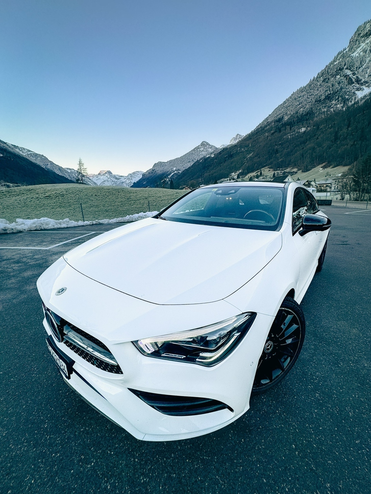 Mercedes-Benz CLA-Klasse X118 Shooting Brake CLA 250 AMG Line 4matic