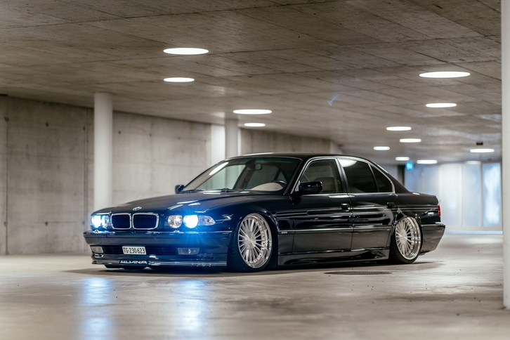 BMW 7er Reihe E38 735i V8 ABS dAiB