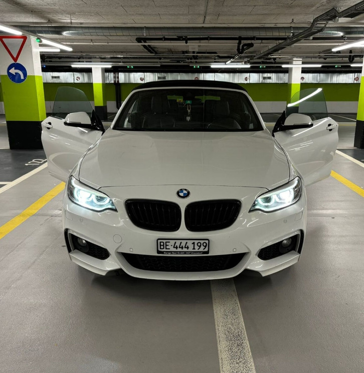 BMW 2er Reihe F23 Cabrio 220i SAG