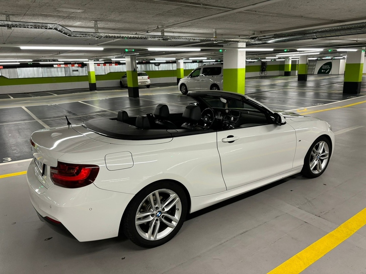 BMW 2er Reihe F23 Cabrio 220i SAG