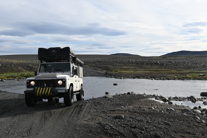 Land Rover Defender 110 2.4 Tdi SW