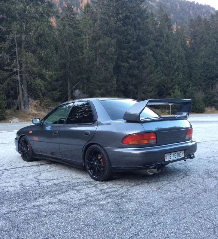 Subaru Impreza 2.0 Turbo GT