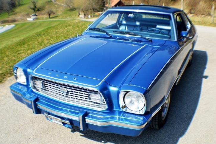 FORD Mustang II Ghia