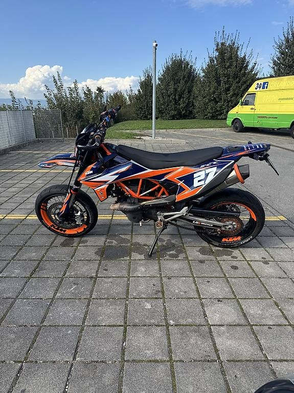 KTM 690 SMC R